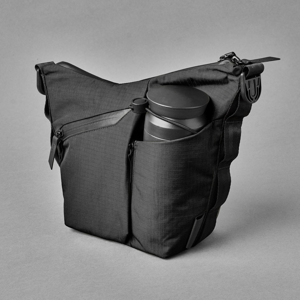 Alpaka Flow Satchel (2L) - Axoflux 210D Black