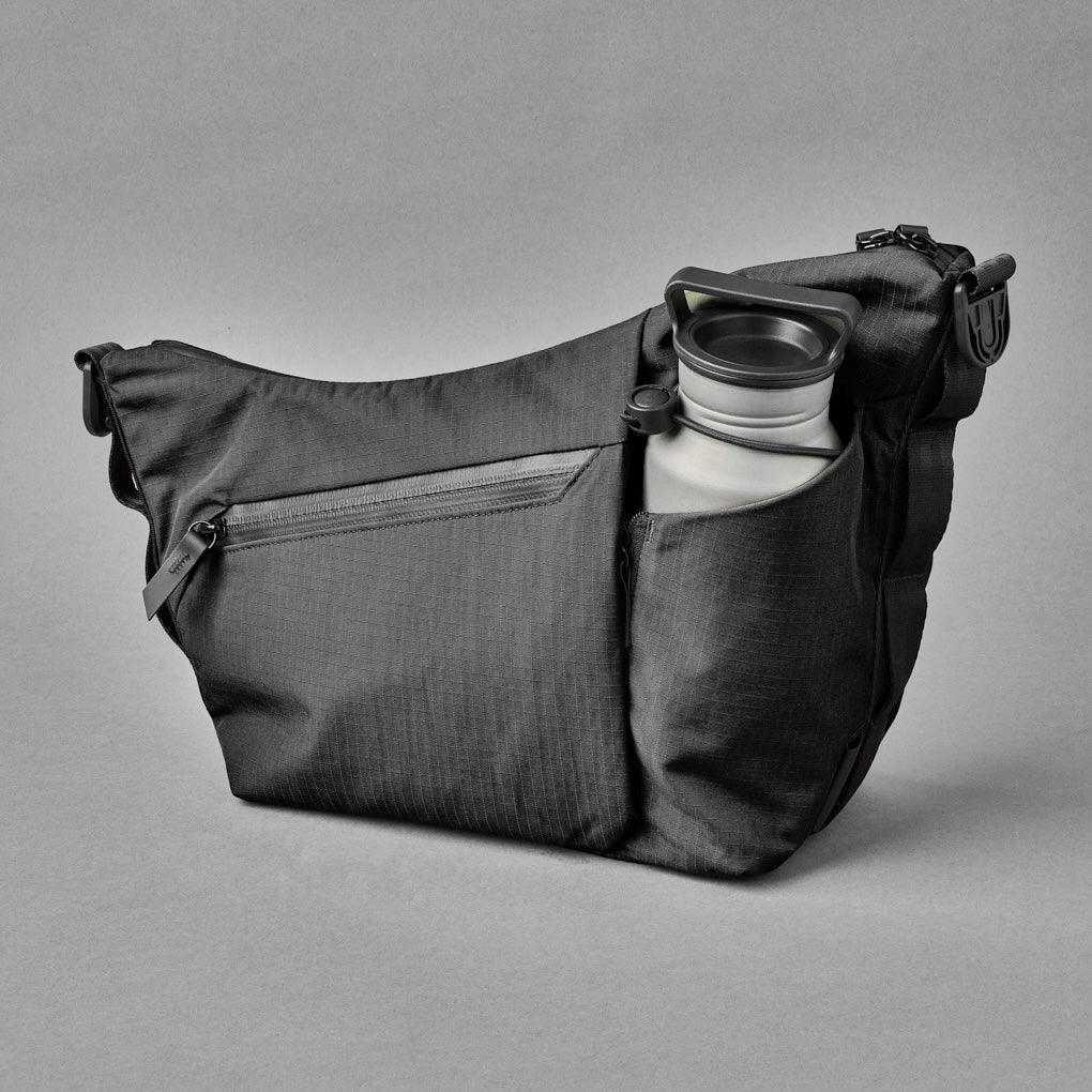 Alpaka Flow Satchel (4L) - Axoflux 210D Black