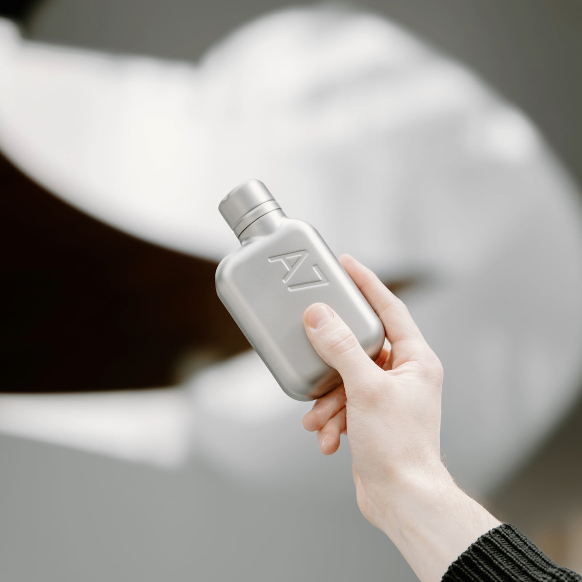A7 Stainless Steel memobottle - Satin - Lifestyle image