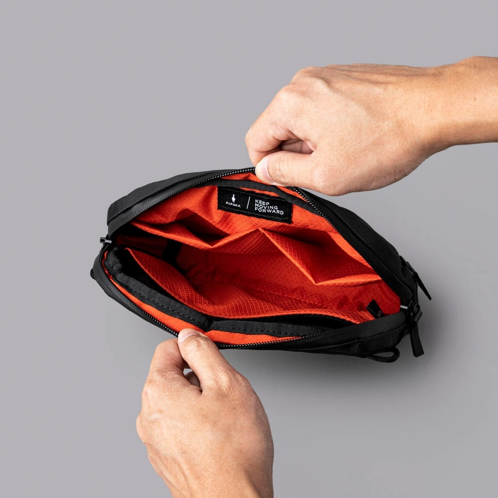 Alpaka Flight Sling (1L) - X-Pac® VX42 Black
