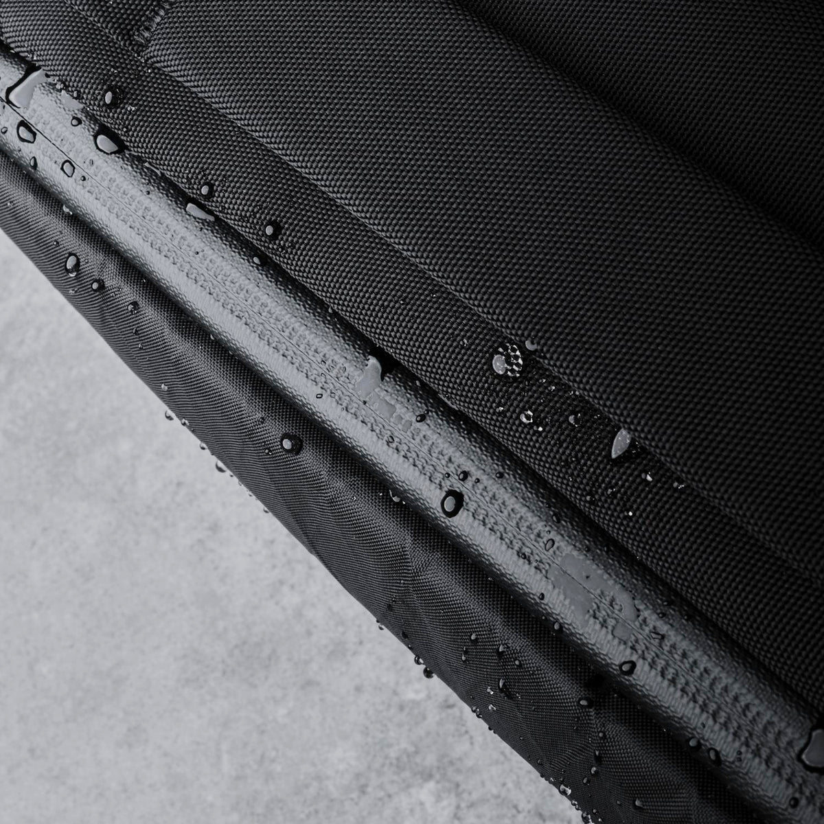Alpaka Bravo Sling Max V2 - X-Pac® VX21 Black