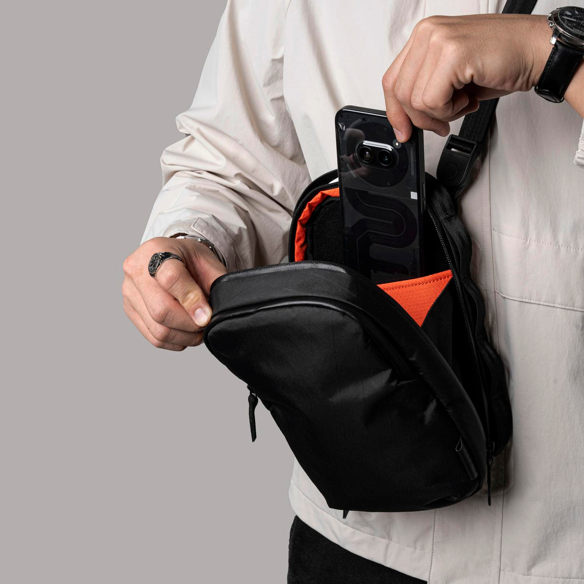 Alpaka Metro Sling Max - X-Pac® VX42 Black