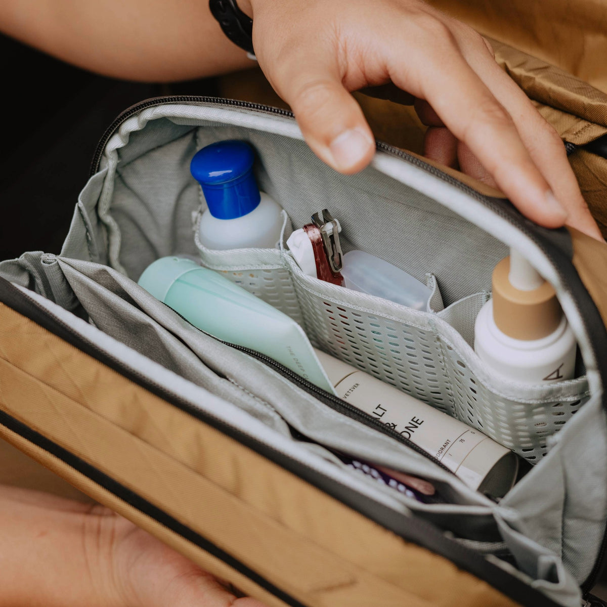Peak Design Wash Pouch - Coyote X-Pac