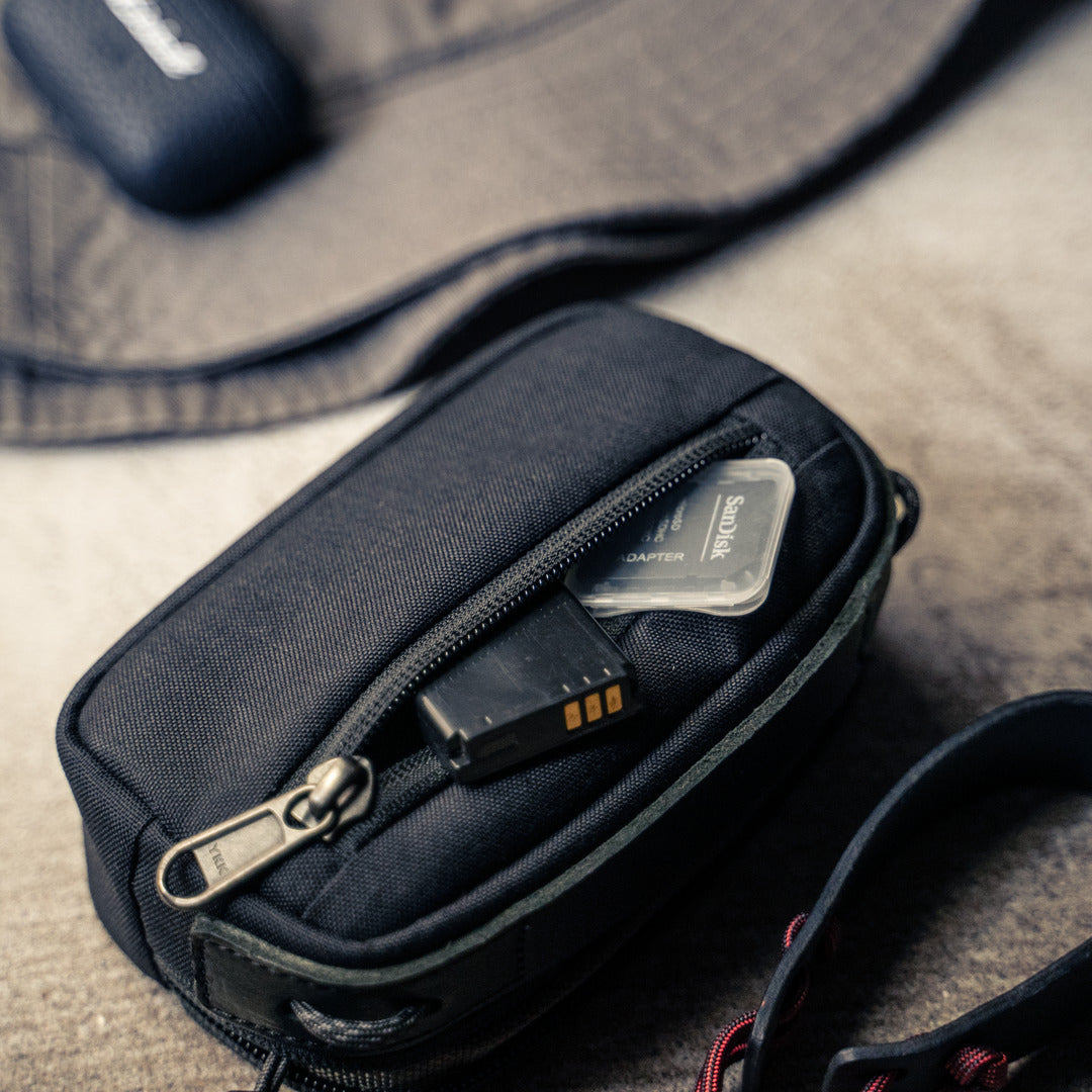 Wotancraft Portable Camera Pouch S - Lifestyle Image