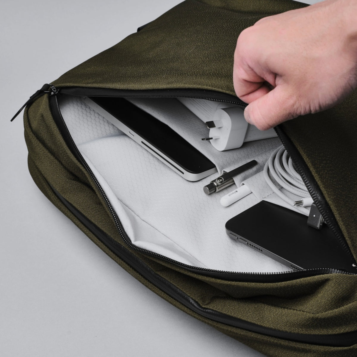 Alpaka Elements Tech Brief Pro - Army Green