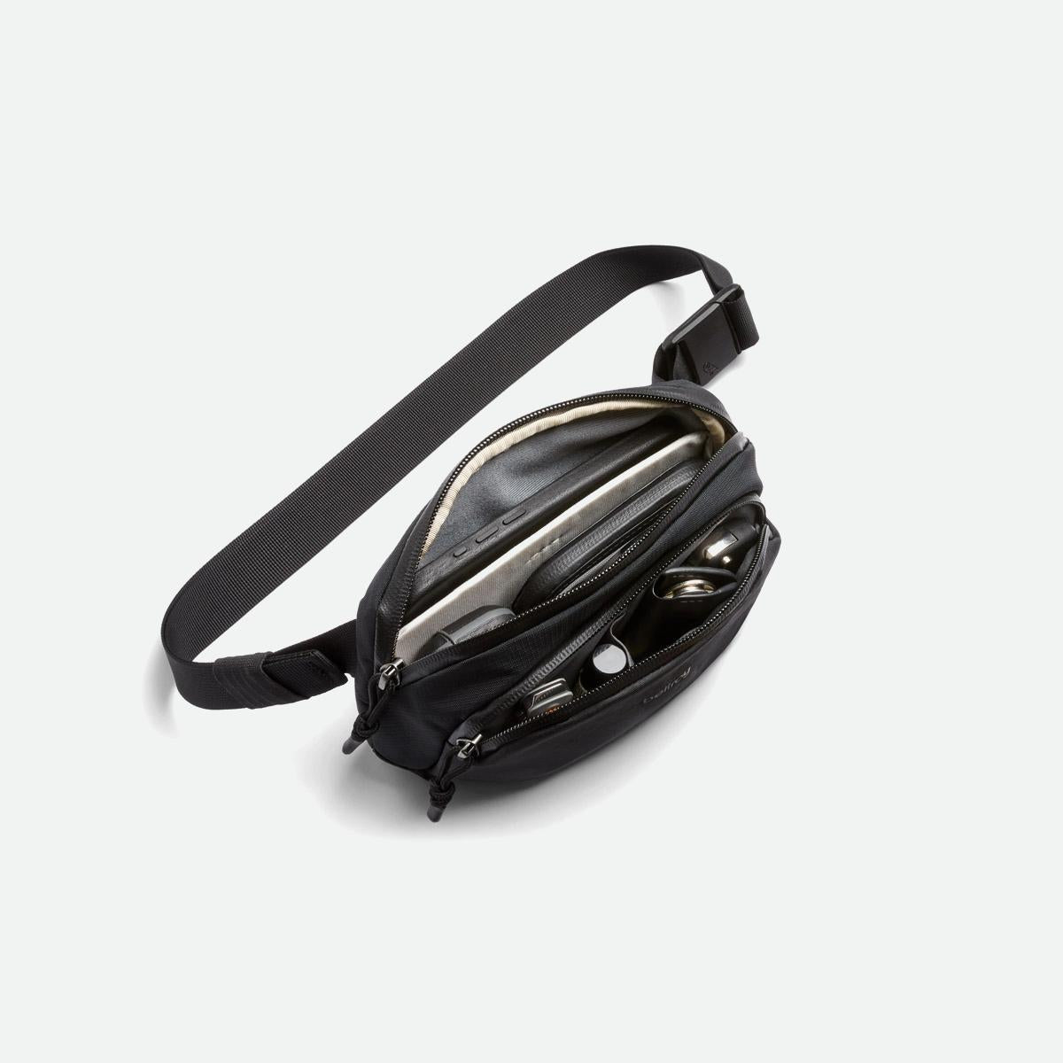 Bellroy Venture Hip Pack - Black (Leather Free)