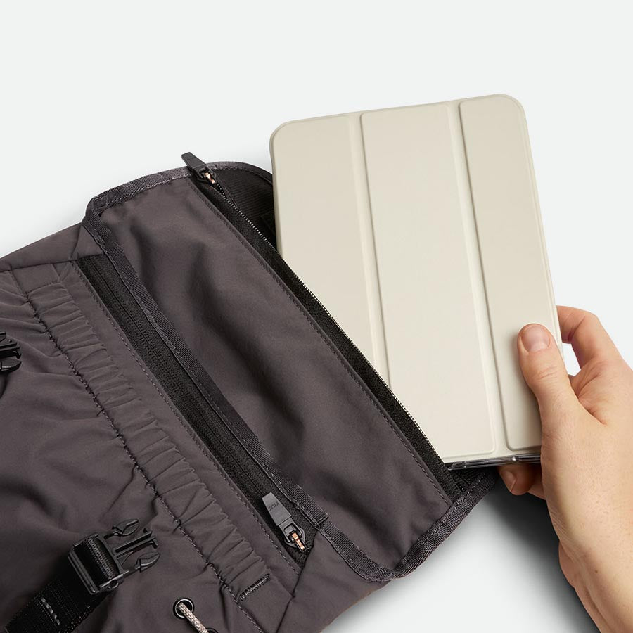 Bellroy Cinch Mini Messenger - 6L - Charcoal