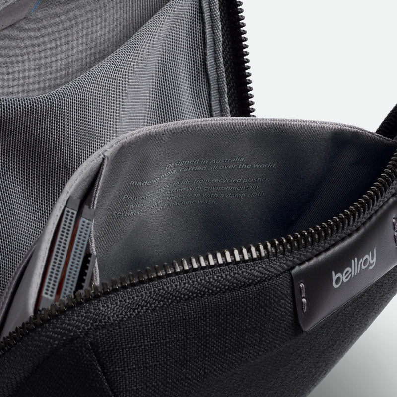 Bellroy Tech Kit Compact Black