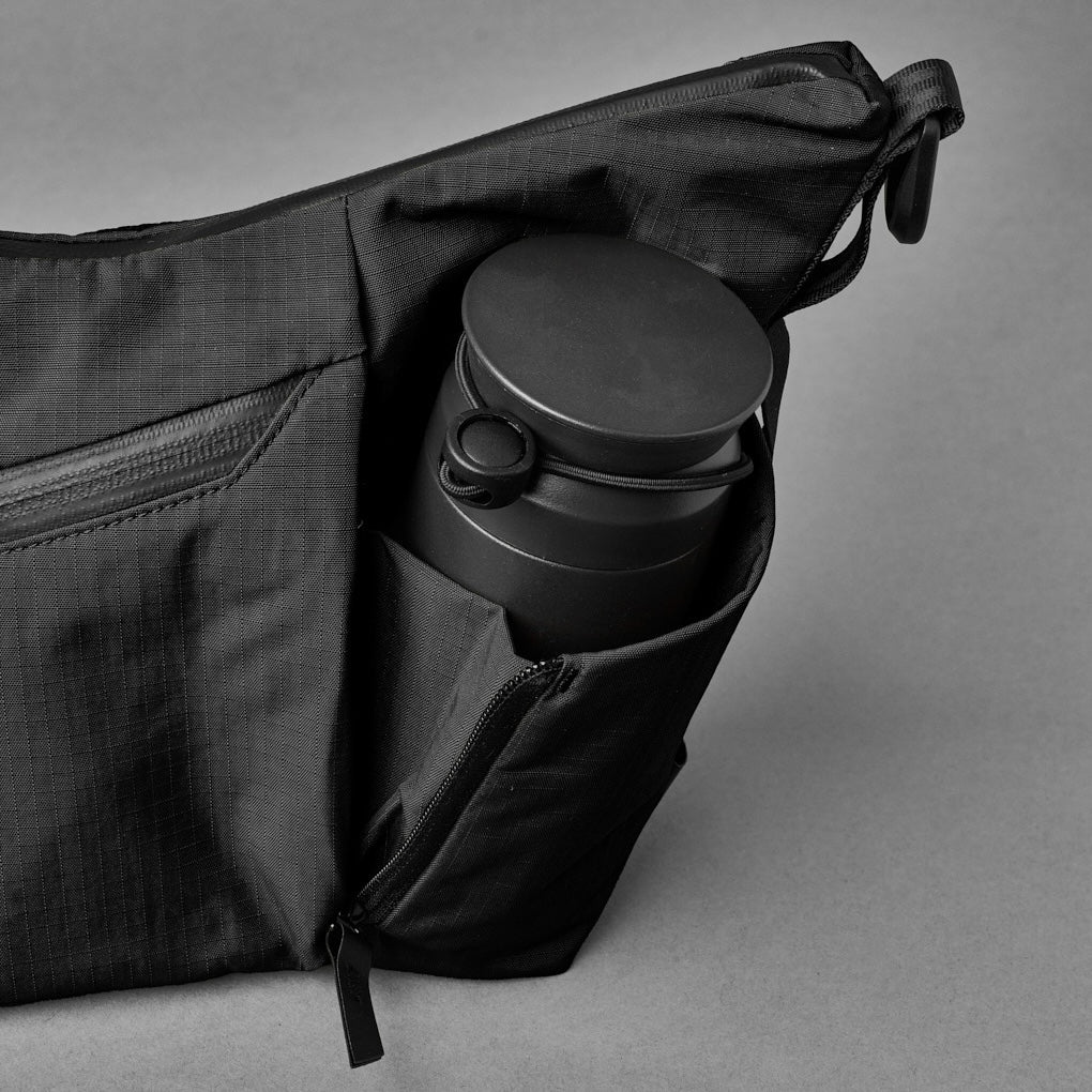 Alpaka Flow Satchel (2L) - Axoflux 210D Black