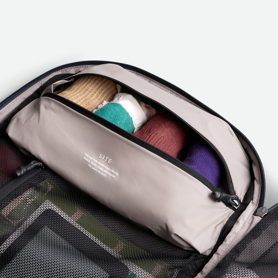 Bellroy Lite Travel Pack 30L - Black (Leather Free)