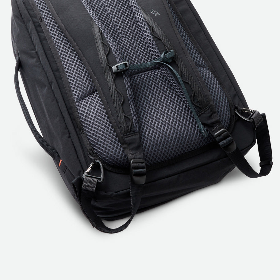 Bellroy Lite Travel Pack 30L - Black (Leather Free)