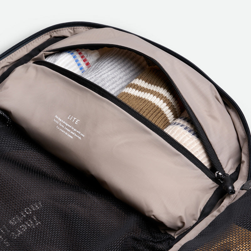 Bellroy Lite Travel Pack 38L - Black (Leather Free)