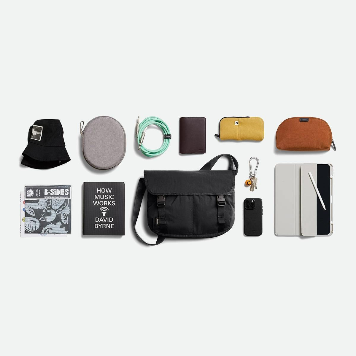 Bellroy Cinch Messenger - 12L - Black (Leather Free)