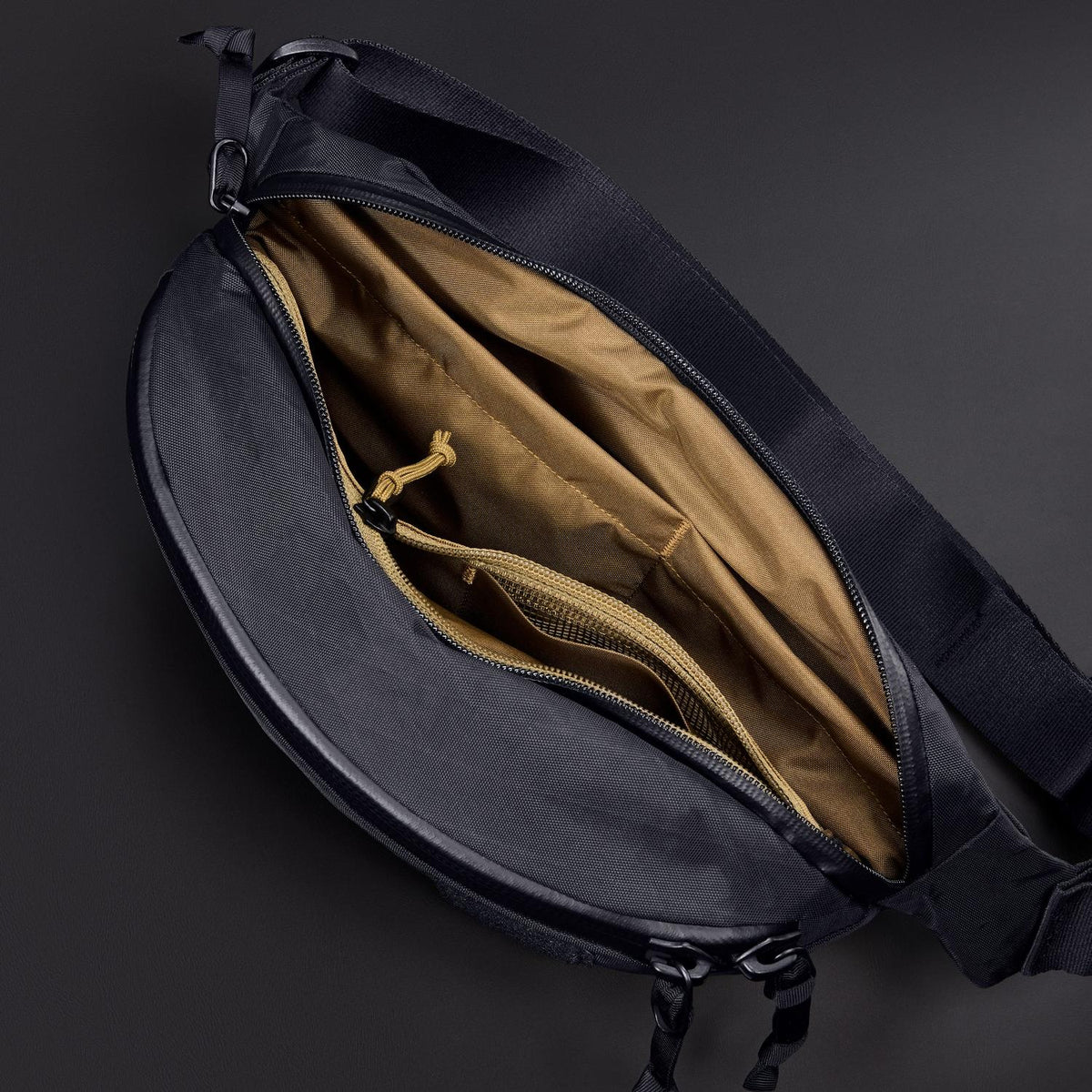 Evergoods Civic Access Sling 2L - X-pac - Black and Coyote Brown