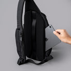 Alpaka Metro Crossbody - Right Shoulder - Black Axoflux