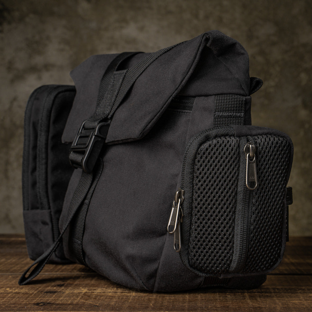 Wotancraft "Pilot" Travel Camera Bag 3.5L Upgraded - Black Canvas