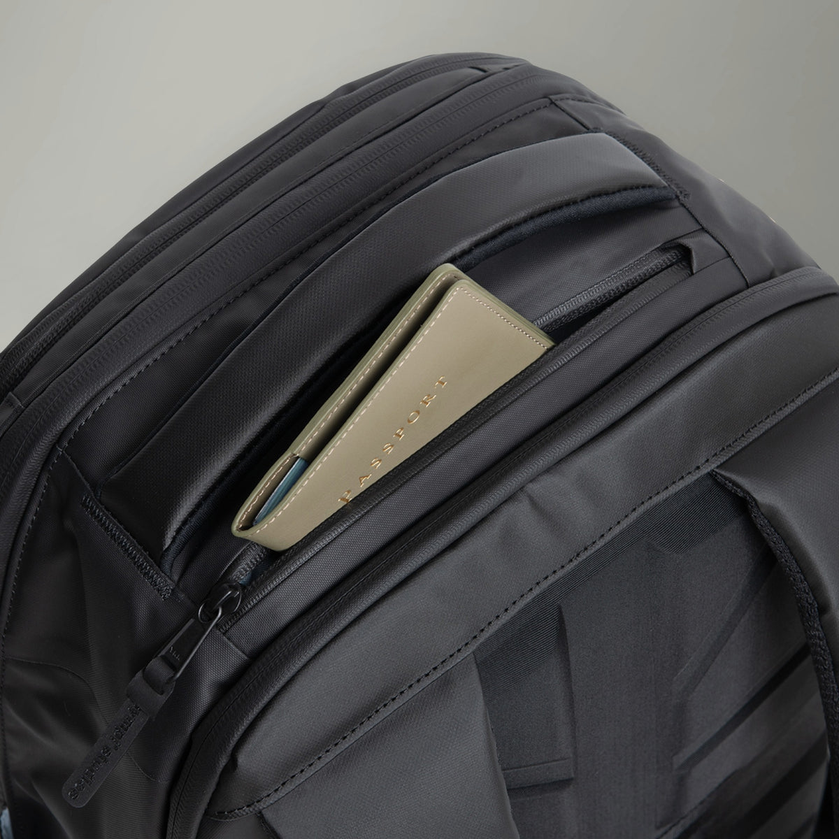 Sympl Commuter Pack 24L - Carbonate