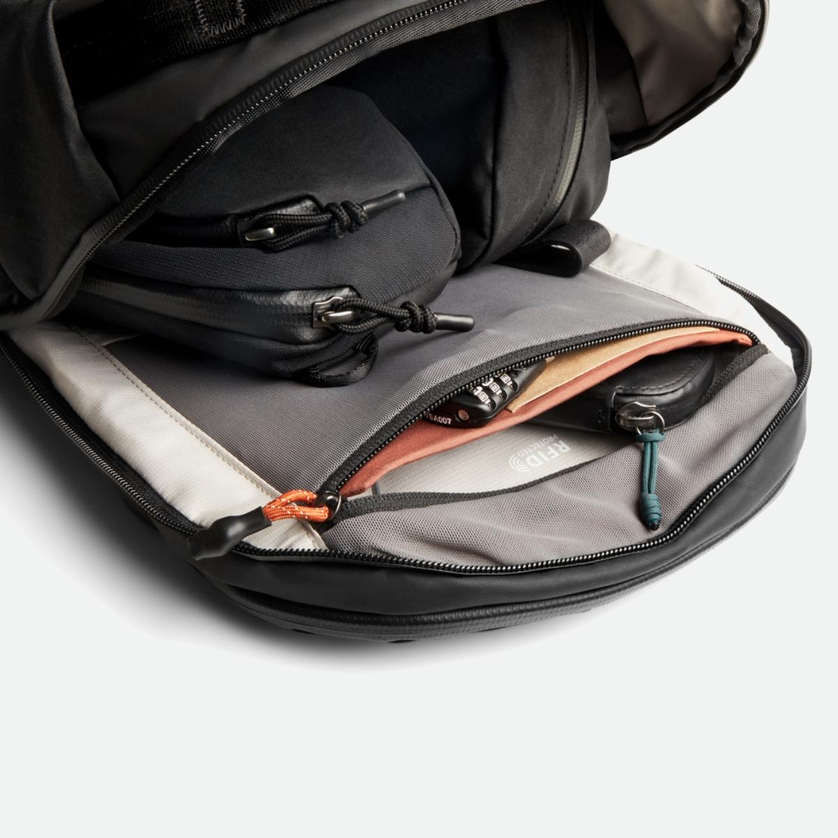 Bellroy Venture Travel Pack 26L - Jet Black (Leather Free)
