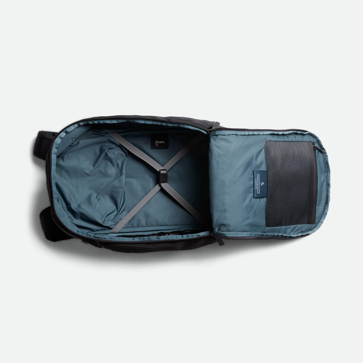 Transit Workpack Pro 22L - Black
